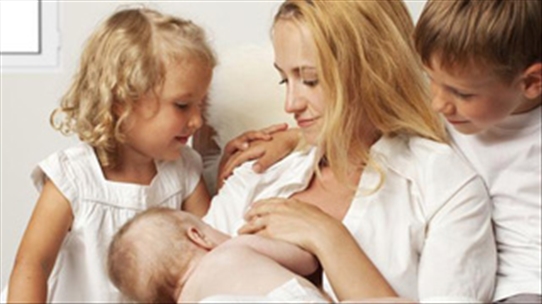 Bí quyết giúp mẹ có nguồn sữa dồi dào giúp bé phát triển khỏe mạnh