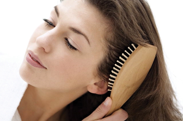 6 bí quyết dưỡng tóc đẹp hút hồn bạn không thể bỏ qua