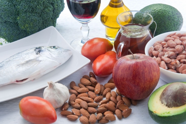 10 loại thực phẩm làm giảm cholesterol máu dễ kiếm mà an toàn