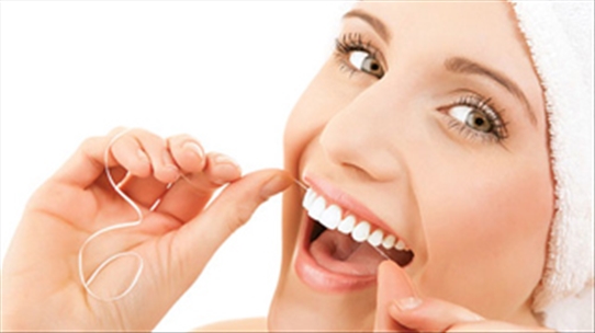 5 cách đơn giản đề phòng chảy máu chân răng bạn cần biết