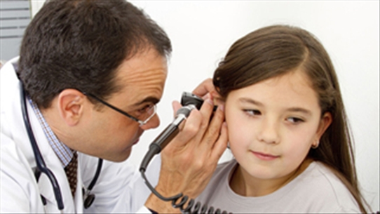 Giới thiệu 5 cách hiệu quả chữa nhiễm trùng tai mà bạn chưa biết