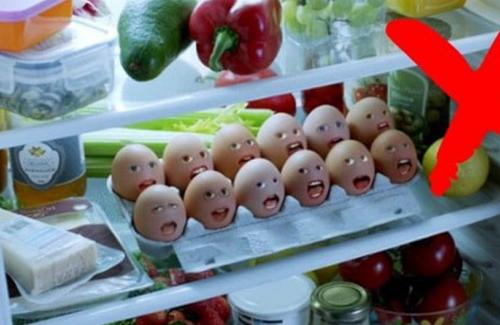 Hóa ra bỏ trứng ở cánh tủ lạnh là HOÀN TOÀN SAI, các bà nội trợ PHẢI BIẾT điều này!
