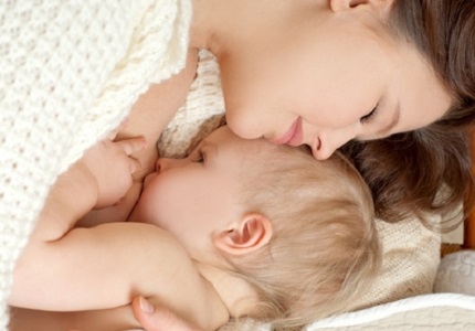 Những lợi ích tuyệt vời khi cho trẻ bú sữa mẹ kéo dài
