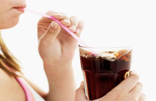 Uống nhiều nước ngọt có thể tăng nguy cơ mắc bệnh tiểu đường