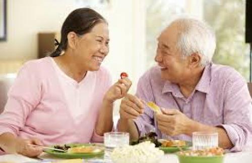 Xử lý rối loạn tiêu hóa ở người cao tuổi thế nào cho an toàn và hiệu quả