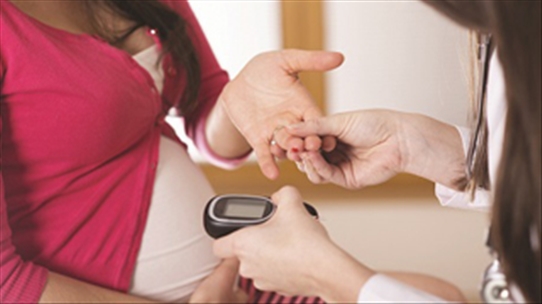 Trẻ có nguy cơ chậm phát triển, béo phì do đái tháo đường thai kỳ