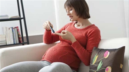 Phụ nữ mang thai bị tiểu đường thai kì có nguy hiểm không? -
