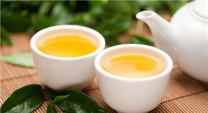 Bạn có biết uống nhiều trà xanh gây nguy hiểm tới sức khỏe?