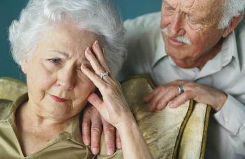 Những dấu hiệu nhận biết sớm bệnh mất trí nhớ ở người già