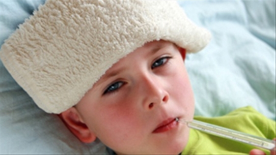 Giúp mẹ xoa dịu triệu chứng cảm cúm ở trẻ, để con nhanh khỏi bệnh