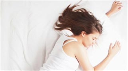 Bạn đã bao giờ thắc mắc ngủ nghiêng bên trái hay bên phải tốt hơn?