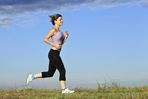 10 lợi ích bất ngờ của việc chạy bộ mỗi ngày cho tim mạch