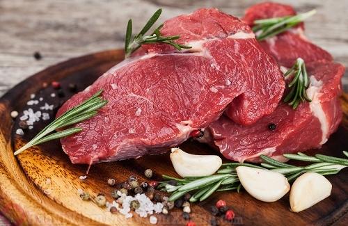 Người cao huyết áp, mỡ máu không nên ăn thịt bò để không ảnh hưởng sức khỏe