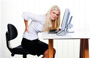 Những triệu chứng và cách điều trị đau thắt lưng bạn cần biết