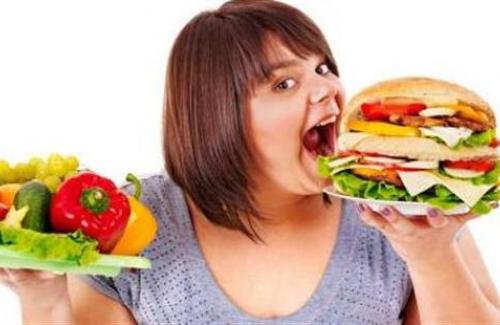 Điểm mặt những thực phẩm khiến bạn tăng cân mất kiểm soát