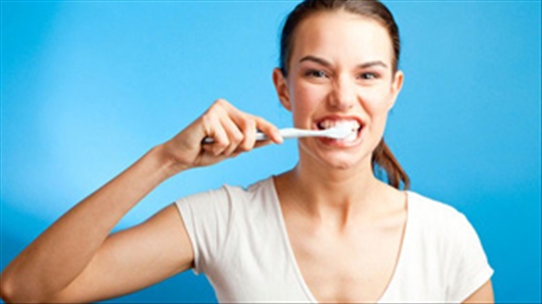 Nếu bạn lười vệ sinh răng miệng sẽ tăng cao nguy cơ đột quỵ