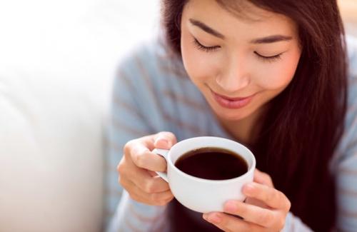 Cafein có tạo sự khác biệt giới tính trong độ tuổi dậy thì?