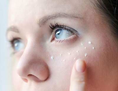5 điều nên biết về kem dưỡng da mắt để đạt hiệu quả chăm sóc tốt nhất