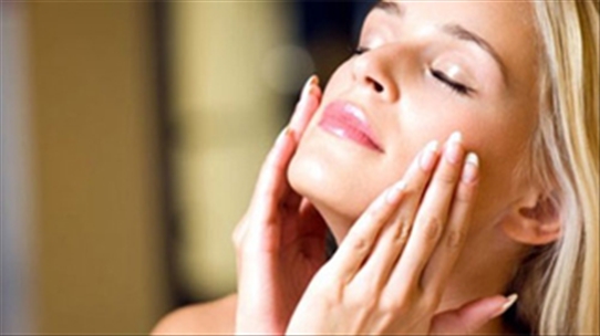 5 bài tập giảm nhăn da mặt giúp ngăn ngừa làn da mặt bị chảy xệ