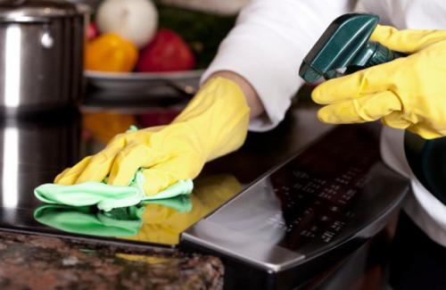 10 mẹo đánh bật vết bẩn trên các vật dụng nhà bếp bà nội trợ nào cũng cần biết