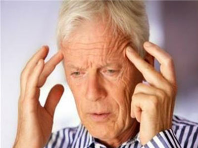 Cách phòng ngừa rối loạn trí nhớ ở người già mà bạn cần quan tâm