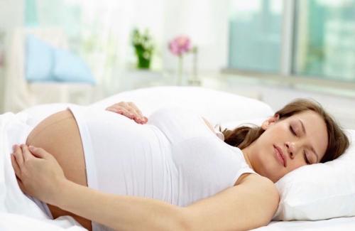 Các mẹ cần cẩn trọng với 10 bệnh lý thường gặp trong thai kỳ
