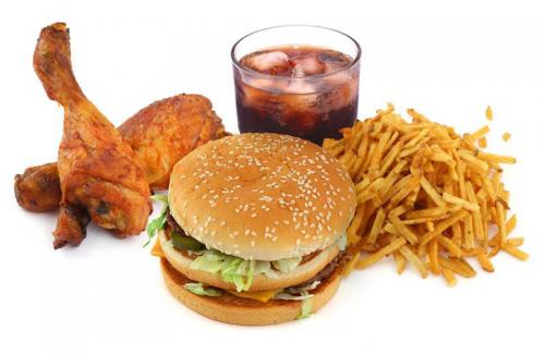 Trẻ bị béo phì cần có chế độ ăn uống như nào là thích hợp?