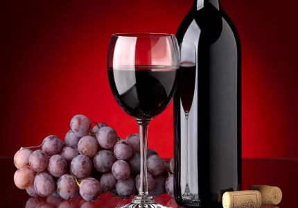 7 lý do nên uống một ly rượu vang mỗi ngày sẽ có lợi cho sức khỏe