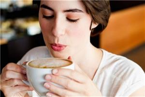 Nghiện cà phê sữa có gây nên bệnh tiểu đường hay không?