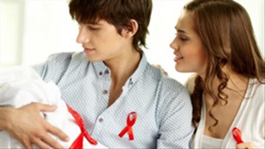 Viêm phổi do vi khuẩn ở trẻ nhiễm HIV là như thế nào?
