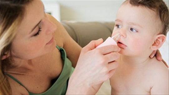 Chăm sóc khi trẻ bị viêm xoang thế nào để con nhanh khỏi bệnh?