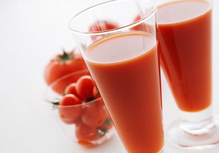Những lý do thuyết phục bạn tại sao nên uống nước ép cà chua