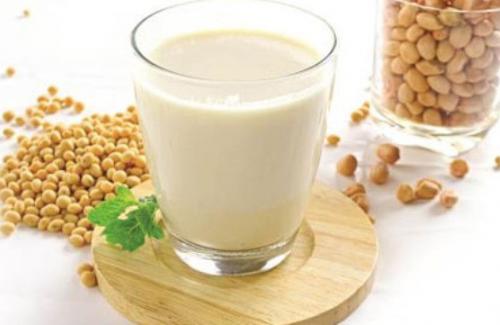 Lợi ích của sữa đậu nành đối với sức khỏe chúng ta