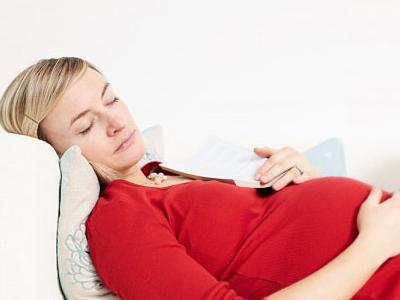 Cách giúp mẹ bầu ngủ ngon bằng thực phẩm bạn có biết?