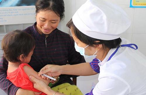 Chỉ 20% trẻ sơ sinh được tiêm vắc xin phòng viêm gan B