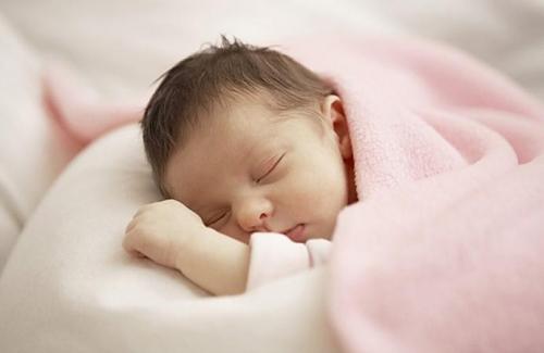 Hướng dẫn những cách giúp trẻ sơ sinh ngủ ngon vào ban đêm
