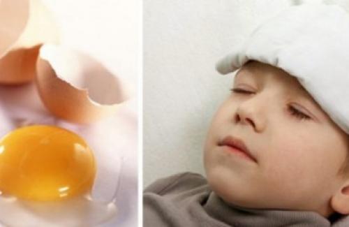 Những trường hợp tuyệt đối không cho trẻ ăn trứng bố mẹ cần biết