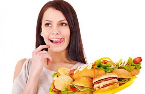 Những thói quen ăn uống gây bất lợi đối với người bệnh tiểu đường
