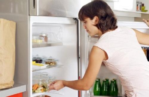 Sai lầm khi sử dụng tủ lạnh khiến bạn đang "đầu độc" cả nhà mà không biết