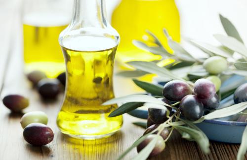 Lợi ích tuyệt vời của dầu oliu có thể bạn chưa biết?
