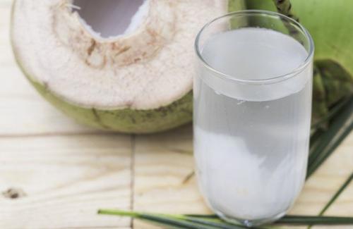 Tác dụng không ngờ của nước dừa tươi giúp cải thiện sức khỏe