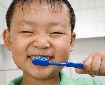 Trẻ nào dễ bị sâu răng? Cách phòng tránh như thế nào?