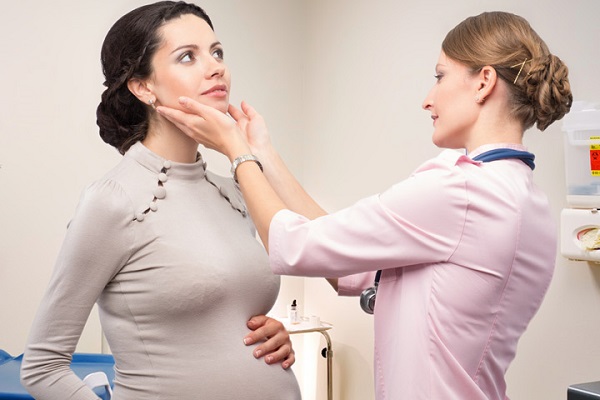 Phòng ngừa những biến chứng đáng tiếc do suy tuyến giáp ở thai phụ