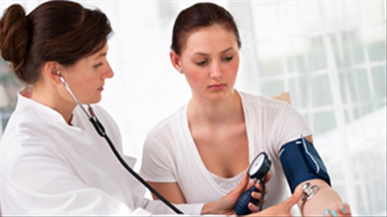 U30 gia tăng nguy cơ mắc cao huyết áp ngày càng cao