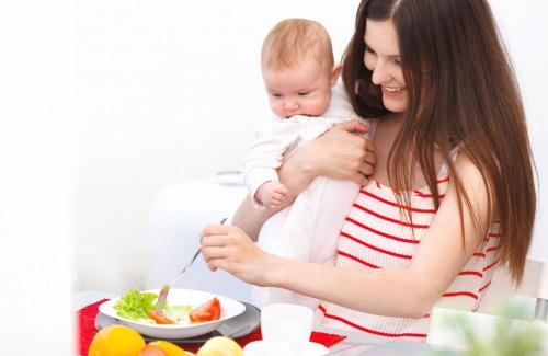 Kể tên top thực phẩm bổ dưỡng mẹ nên ăn ngay sau sinh