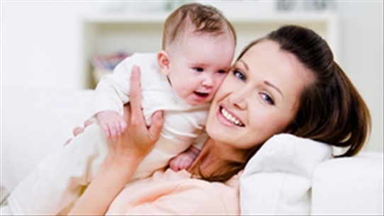 Chăm sóc sức khỏe phụ nữ sau sinh, các bố chú ý mẹ nhé
