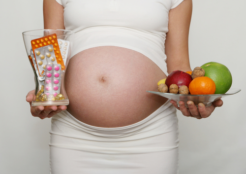 Dinh dưỡng cần thiết nào giúp mẹ bầu có một thai kỳ khỏe mạnh
