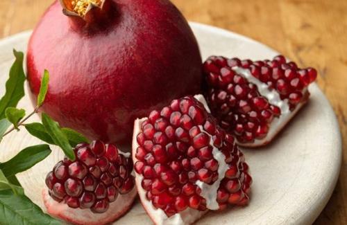 Liệt kê 8 loại trái cây nên ăn để có làn da đẹp chống khô da