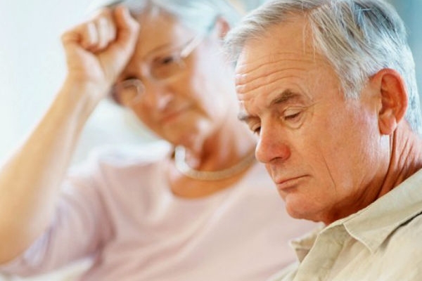 Tìm hiểu về chứng lão hóa thần kinh ở người cao tuổi
