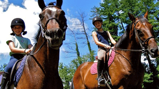 Bạn nên biết: Cưỡi ngựa giúp giảm stress cho thanh thiếu niên